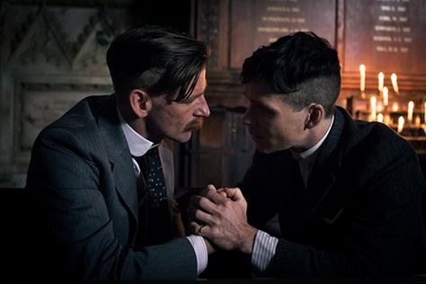 Peaky Blinders Tv Series, Arthur Shelby, Shelby Brothers, Peaky Blinders Season, Steven Knight, Peaky Blinders Wallpaper, Peaky Blinders Thomas, Joe Cole, Red Right Hand