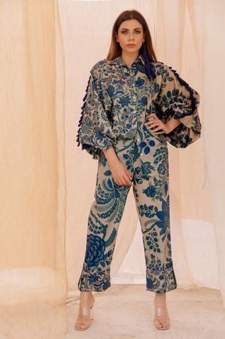 Shop for Pooja-Keyur Blue Cotton Satin Floral Print Shirt And Pant Set for Women Online at Aza Fashions Winter Outfits Elegant, Co Ords Outfits Indian, Wide Leg Pants Winter, Linen Style Fashion, High Neck Jumpsuit, Co Ords Outfits, Floral Print Jumpsuit, Trendy Dress Outfits, Boutique Dress Designs