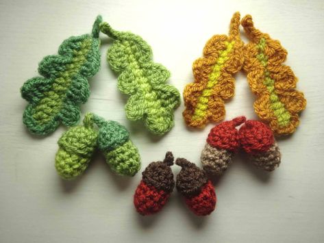 DSC01391 Crochet Leaf Free Pattern, Crocheted Leaves, Granny Square Blankets, Beech Leaf, Pumpkin Coasters, Diy Crochet Gifts, Free Patterns Crochet, Crochet Fall Decor, Beech Hedge