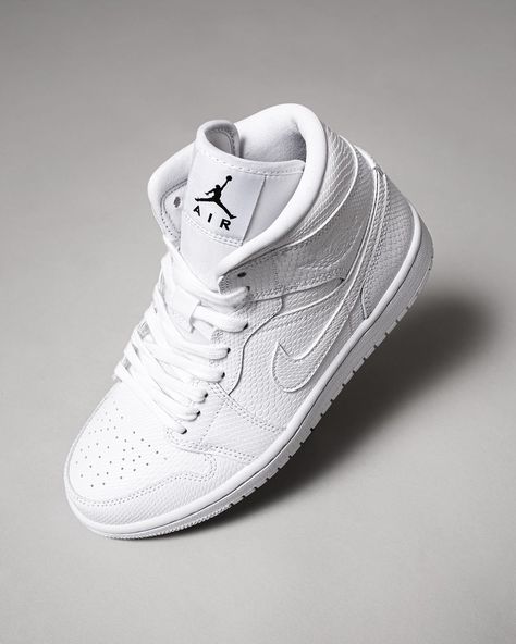 Jordan 1 Mid White Snakeskin, White Jordan 1 Women Outfit, Womens Air Jordan 1, Nike Air Jordan Mid, Air Jordan 1 White, Womens Air Jordan, Air Jordan Mid, Baddie Clothes, White Outfits For Women