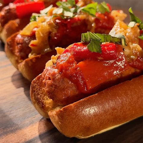 Beyond Sausage Hot Italian Sub
Serves: 4 Roasted Bell Peppers, Italian Sub, Hot Italian Sausage, Marinara Sauce, Bell Peppers, Italian Sausage, Caramelized Onions, Marinara, Going Vegan