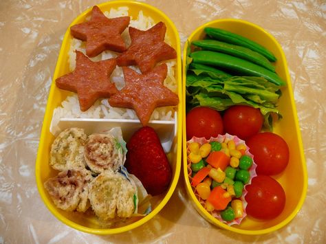 Spam Bento Lunches, Spam Bento, Cute Bento, Bento Lunch, Kids Lunch, Cute Food, Yummy Food, Chicken, Ethnic Recipes