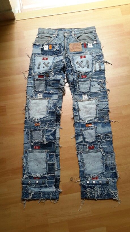 Distressed and patches jean Denim Jeans Custom, Custom Distressed Jeans, Destressed Clothing, Jean Custom Ideas, Custom Pants Jeans, Denim Patches Jeans, Jean Patches Ideas, Custom Jeans Ideas, Costume Jeans