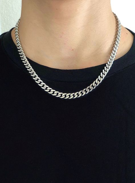 [Sponsored] 5Mm Curb Choker Chain Solid 316L Stainless Steel High Quality Finish Available In 18-22 Inches Never Changes Color Or Rusts #mensjewelrynecklace Mens Silver Chain Necklace, Cuban Choker, Cuban Link Chain Men, Men Choker, Necklace Tattoo, Cuban Link Necklace, Pretty Jewelry Necklaces, Silver Chain For Men, Choker Chain