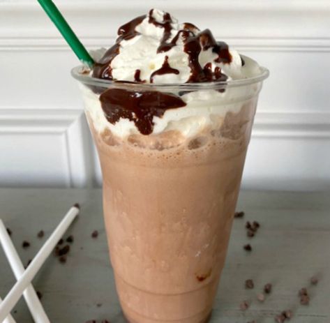 Copycat Starbucks Double Chocolate Chip Frappuccino Recipe - Starbucks Frappuccinos Frappuccino Recipe Starbucks, Double Chocolate Chip Frappuccino, Chocolate Chip Frappe, Starbucks Caramel Frappuccino, Starbucks Frappuccino Recipe, Java Chip, Refreshing Summer Recipes, Starbucks Strawberry, Caramel Frappuccino