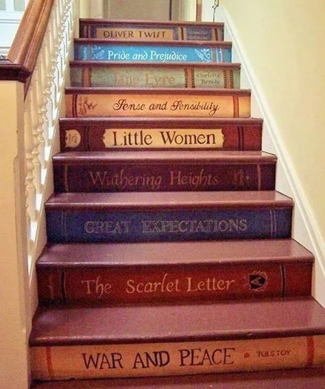 27 Best Painted Stair Ideas to Revamp Your Space Stairs Painted Like Books, Staircase Painting, Cool Stairs, Upstairs Ideas, Book Stairs, Stairway Art, Deco Podge, Splash Of Paint, Stair Ideas