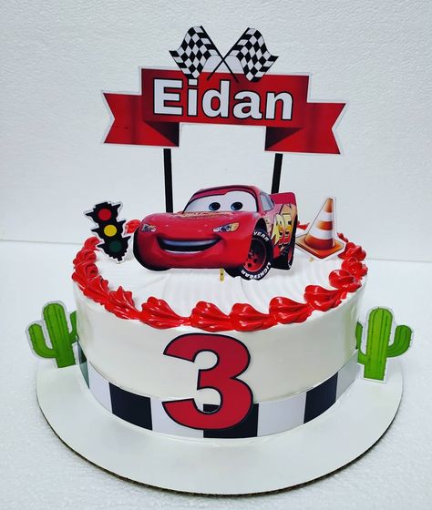 Zaily Sweet on Instagram: “Felices 3 de Eidan! 🙏🥰 Para nosotros ha sido más que un placer ser parte de estos hermosos cumpleaños 🤗 Nos llena de mucha alegría!” Mcqueen Cake, Boy Cakes, Cakes For Boys, Birthday Cake, Pastel, Cake, Birthday, On Instagram, Quick Saves