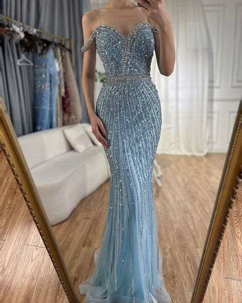 Mermaid Prom Gown, Prom Mermaid, Dress For Formal, Mermaid Gown Prom, Blue Mermaid, Luxury Fabric, Evening Dress Fashion, Floor Length Gown, Mermaid Silhouette