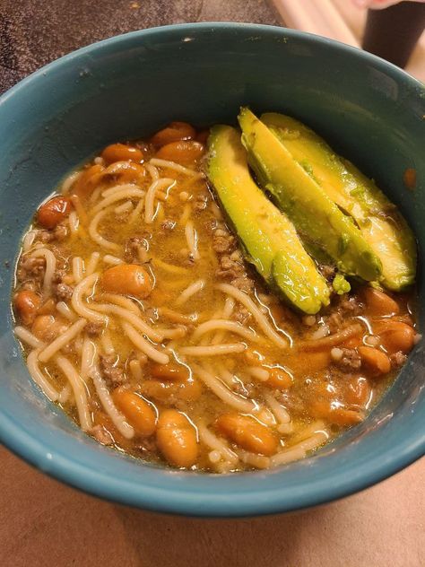 Fideo Con Frijoles (Vermicelli And Beans) - Easy DIY Recipes Fideo Recipe, Vermicelli Pasta, Vermicelli Recipes, White Bean Soup Recipes, Pasta Types, Slow Cooked Chicken, Serrano Pepper, Bean Soup Recipes, Homemade Tortillas