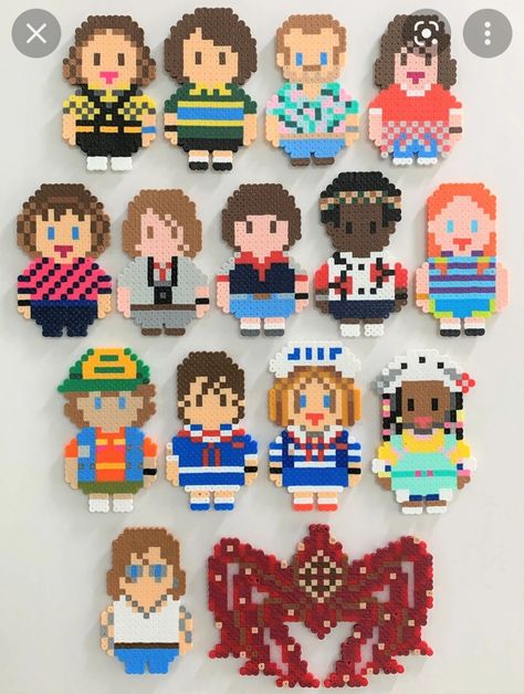 Hamma Beads Ideas, Stranger Things Halloween, Easy Perler Bead Patterns, Troy Ny, Seed Bead Crafts, Easy Perler Beads Ideas, Výtvarné Reference, Perler Bead Templates, Perler Crafts