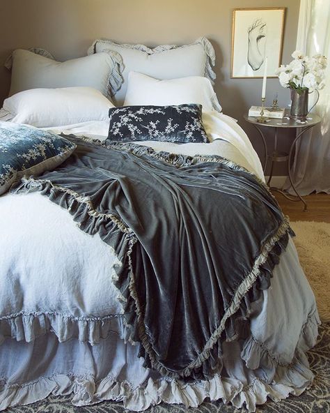 Bella Notte Linens (@bellanottelinens) • Instagram photos and videos Bella Notte Linens, Dec Pillows, Dash And Albert Rugs, Vintage Chinoiserie, Dreams Beds, Bedroom Essentials, Linen Duvet Covers, Cozy Bed, Silk Velvet