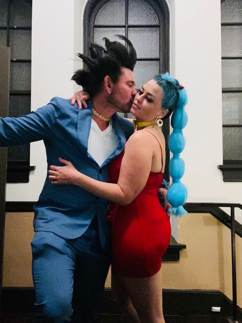 cute cosplay anime dragon ball z couples costume dyi Vegeta and Bulma Vegeta Costume, Bulma And Vegeta, Bulma Cosplay, Vegeta And Bulma, Couple Halloween Costumes For Adults, Couple Costumes, Couples Costume, Couple Halloween, Couple Halloween Costumes