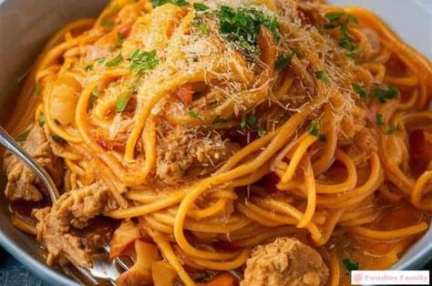 Texas Chicken Spaghetti Recipe Leftover Hot Dog Recipes, Texas Chicken Spaghetti, Rotel Chicken Spaghetti, Texas Chicken, Chicken Spaghetti Recipe, Chorizo Pasta, Chicken Spaghetti Casserole, Recipes To Make At Home, Chicken Spaghetti Recipes