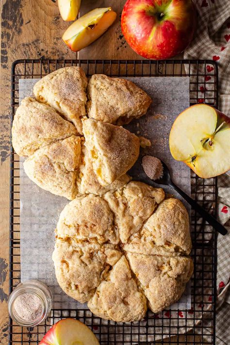 Perfect fall breakfast: Apple Scones! Filled with juicy Honeycrisp apples and topped with a thick layer of cinnamon sugar. Make a big batch and enjoy them all week long! Apple Scones Recipe Easy, Apple Cider Scones, Fall Scones, Apple Scones Recipe, Apple Cinnamon Scones Recipe, Apple Cinnamon Scones, Cinnamon Scones Recipe, Best Scone Recipe, Apple Scones