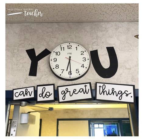 Secretary Office Ideas, School Secretary Office, Classroom Clock, Secretary Office, Reading Bulletin Boards, School Secretary, Classroom Makeover, Elementary Classroom Decor, Classroom Calendar