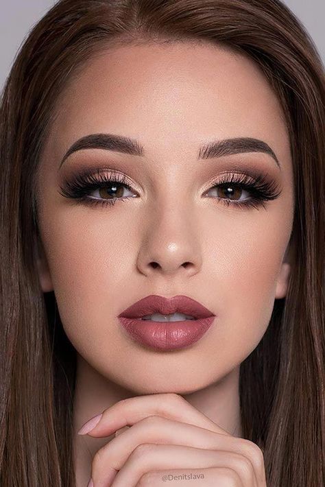 Look at our collection of new #makeup ideas and most amazing makeup looks for winter season. Make Up Diy, Amazing Wedding Makeup, New Makeup Ideas, Make Up Designs, Gorgeous Wedding Makeup, Wedding Hairstyles And Makeup, Wedding Makeup For Brown Eyes, Smokey Eyeliner, Best Wedding Makeup