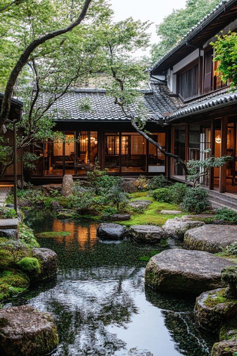 Japanese Backyard, Boutique House, Chinese Village, Dream House Garden, Modern Greenhouses, Japanese Countryside, Backyard Views, Chinese Home, Japanese Style House