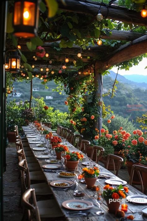 Garden Sculpture Ideas, Tuscan Patio, Italian Patio, Garden Landscaping Ideas, Tuscan Design, Garden Wallpaper, Beautiful Outdoor Spaces, Beautiful Patios, Italian Garden