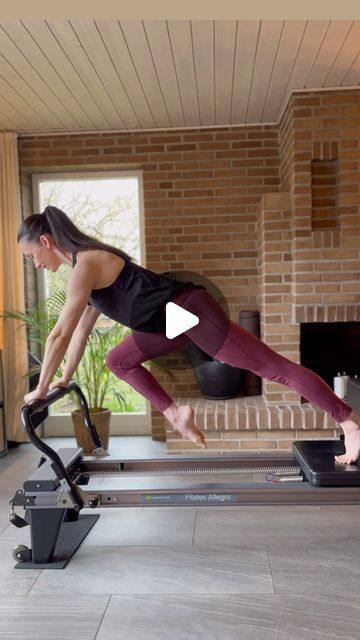 Pilates Before And After, Core Pilates Workout, Pilates Core Exercises, Reformer Exercises, Pilates Reformer Exercises, Pilates Exercises, Body Connection, Reformer Pilates, Pilates Video