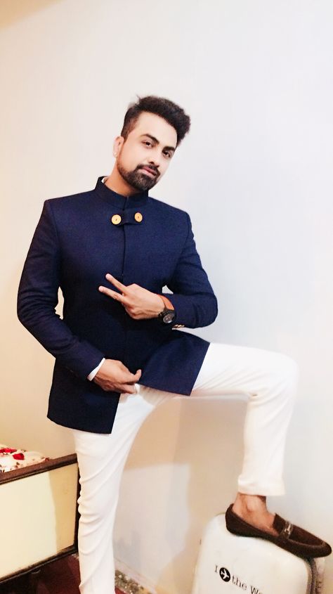 Mens Roka Outfit, Friend Wedding Outfit Indian Men, Engagement Dress For Men Classy, Indian Wedding Outfits For Men Classy, Jodhpuri Suits For Men Wedding Royal, Engagement Dress For Men, Indowestern Outfits, Casual Wedding Outfit, Indian Wedding Suits Men