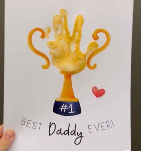 Baby Art Crafts, Diy Father's Day Crafts, Dad Crafts, Fathers Day Art, Baby Art Projects, Toddler Arts And Crafts, Aktivitas Montessori, Daycare Crafts, Father's Day Diy