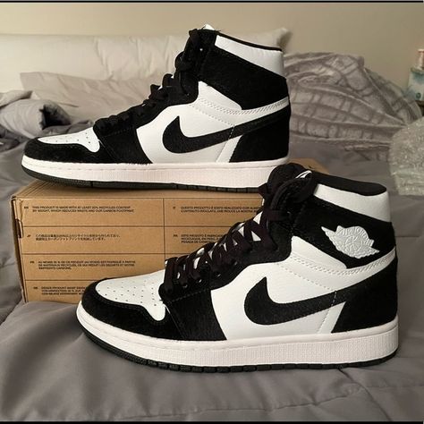 Nike Air Jordan 1’s High Panda Twists Jordan Air Nike, White Nice Shoes, Nike Shoes For Men Sneakers, Men’s Jordans, Cool Nike Shoes Men, Panda 1s, Men’s Nike Shoes, Panda Jordan 1s, Nike Shoes Men's Sneakers