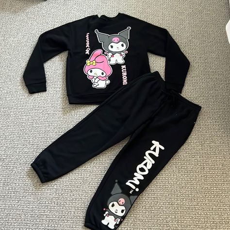 New Without Tags. Kuromi My Melody Set Size M They Were Purchased Separately And Paired Together. Kuromi Core Outfit, Kuromi Inspired Outfit, My Melody Outfit, Kuromi Black, Kuromi Clothes, Old School Outfits, Sanrio Outfits, Sanrio Clothes, Barbie Fashion Sketches