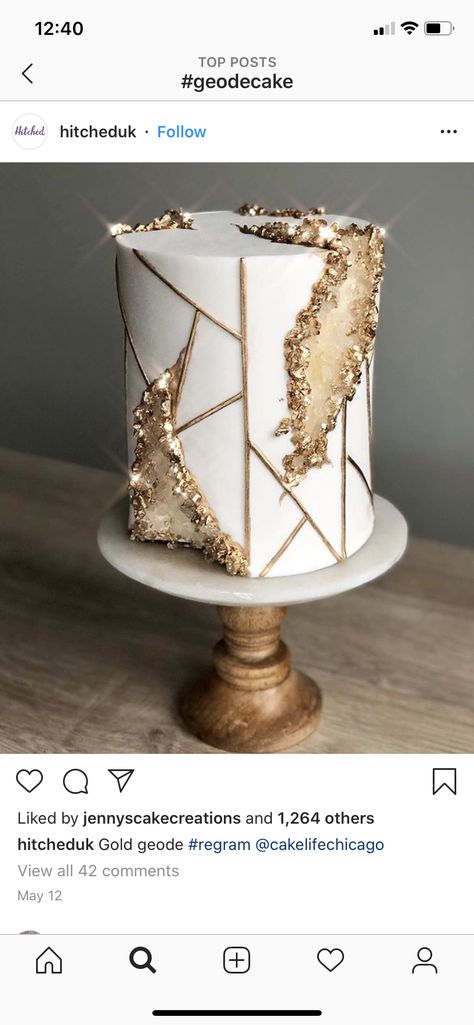 39th Birthday Cake, Birthday Cake For Women Elegant, Birthday Cake For Women, Cake For Women, Apple Cake Pops, Elegant Cake Design, Buttercream Designs, 39th Birthday, Geode Cake