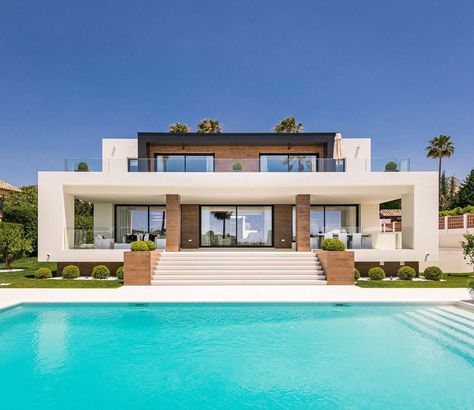 Marbella Villas, Contemporary Villa, Modern Villa Design, Marbella Spain, Modern House Facades, House Outside Design, Dream House Exterior, House Architecture Design, Villa Design