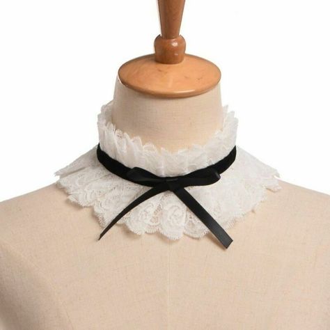 Costume Collar, Cinema Ideas, Secret Cinema, Theatre Dress, Circus Performer, Victorian Collar, Ruff Collar, Gothic Lace, White Choker