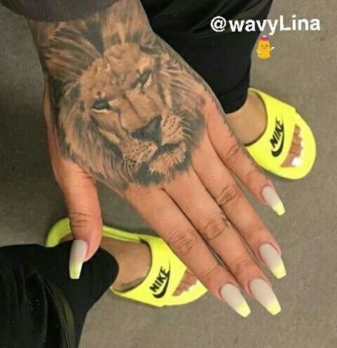 Tiger Hand Tattoo Woman, Painted Nails, Lion Tattoo, Nail Games, Piercing Tattoo, Gorgeous Nails, Nails On Fleek, Tattoo On, How To Do Nails