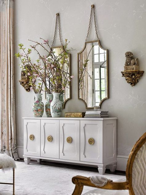 Double mirrors with asymmetrical styling on the buffet. Pretty neutral tones. Melanie Turner Interiors, South Shore Decorating, Buffet Decor, Glam Furniture, Dining Room Buffet, Dining Room Wall Decor, Design Salon, Cool Ideas, Dining Room Walls