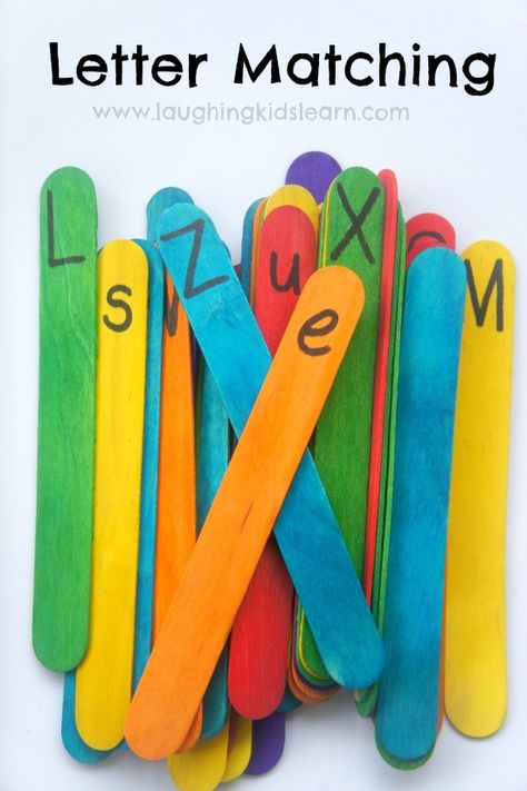 Letter matching activity for kids using craft sticks - Laughing Kids Learn Preschool Popsicle, Stick Crafts For Kids, Popsicle Stick Crafts For Kids, Letter Matching Activities, Alphabet Activities Kindergarten, Keep Kids Busy, Alphabet Kindergarten, Abc Activities, Craft Sticks