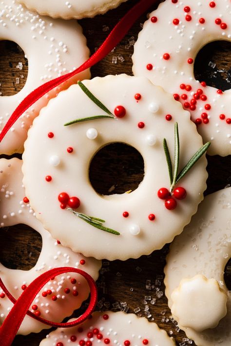 Lemon Cookies Christmas, Spiral Christmas Cookies, Christmas Lemon Cookies, Best Cookies For Christmas, Super Easy Christmas Cookies, Fruity Christmas Cookies, Christmas’s Cookies, Cookie Boxes Christmas, Christmas Cookie Photography