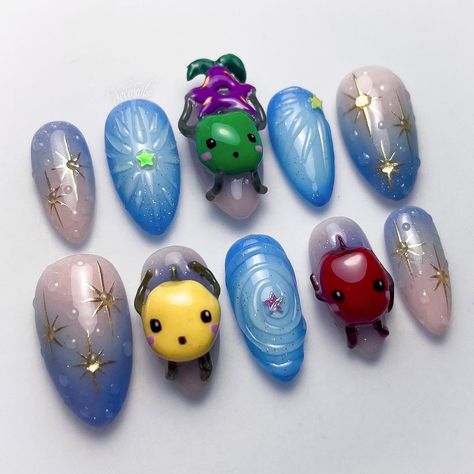 ⭐️ stardew valley junimos 💚✨💛✨❤️⭐️ for all my stardew valley lovers who are excited about the new update out today 😚💗 dm or email to ord… | Instagram Stardew Valley Nail Art, Stardew Nails, Stardew Valley Nails, Junimos Stardew Valley, Pretty Fingers, Ideas Uñas, Tiny Art, Press Ons, Gel Nail Designs