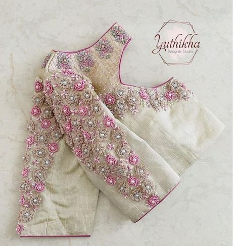 Yuthika Blouse Design, Work Blouse Hand Designs, Floral Embroidery Blouse, Silk Saree Blouse Designs Patterns, Latest Blouse Designs Pattern, Aari Blouse, Traditional Blouse Designs, Latest Model Blouse Designs, Cutwork Blouse Designs