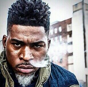 David Banner.... Yassssss Handsome Black Guys, David Banner, Older Mens Fashion, Black Beard, Men With Grey Hair, Divine Masculine, Grey Beards, Black Beards, Real Hip Hop