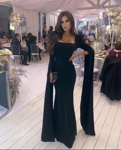 Prom Dress With Long Sleeves, Formal Cocktail Party, Floor Length Prom Dresses, Dress With Long Sleeves, Gala Dresses, Cocktail Party Dress, Mermaid Prom Dresses, Classy Dress, العناية بالبشرة