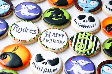 Nightmare before Christmas 🎄🎃 . . . Does Halloween have to be over?? I could keep making these forever! ⠀ ⠀ ⠀ ⠀ ⠀ ⠀ #decoratedcookies #decoratedcookie #cookiesart #cookieartist #edibleart #paintedcookies #nightmarebeforechristmascookies #nightmarebeforechristmas #timburton #jackskellingtoncookies #sallynightmarebeforechristmas #wilton #halloweencookies #atlantacakes #atlantabaker #atlantapartyplanner #loganvillecakes #loganvillecookies #waltoncounty #gwinnettcounty #snellville #... Halloween Cookies Royal Icing, Nightmare Before Christmas Cookies, Birthday Desert, Nightmare Before Christmas Cake, Christmas Cutout Cookies, Halloween 1st Birthdays, Cookies Royal Icing, Sally Nightmare Before Christmas, Vanilla Sugar Cookie