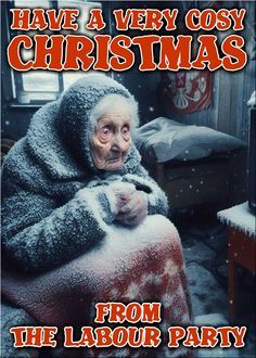 Christmas Funny Pictures, Funny Christmas Card Ideas, Cold Humor, Funny Xmas Cards, Funny Old People, Just Funny, Funny Christmas Card, Design Fails, Cosy Christmas