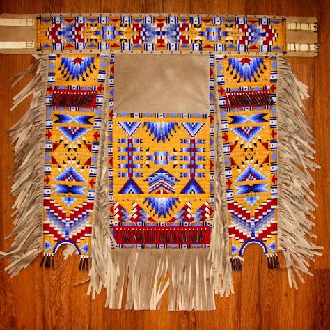 One more piece from North Traditional Dance regalia set. Apron, belt and side drops. #mikhacloud #bead #beads #beadwork #apron #native #american_native #бисер Grass Dance Regalia, Grass Dance Outfits, Powwow Outfits, Native Regalia, Native American Dance, Powwow Regalia, Native American Beadwork Patterns, Native American Regalia, Native American Clothing