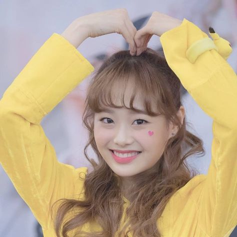 Chuu Yellow, Yellow