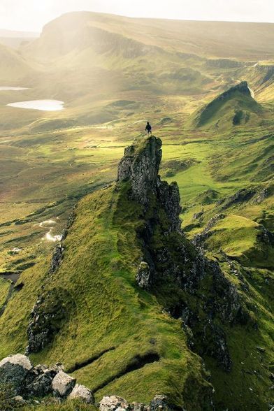 Jim's the Man on Twitter: "The Quiraing, Skye, Scotland! 💙🏴󠁧󠁢󠁳󠁣󠁴󠁿… " Travel Photography Nature, Skye Scotland, Ireland Landscape, Ireland Vacation, Scenic Photography, Isle Of Skye, Landscaping With Rocks, Ireland Travel, Elba