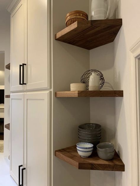 Corner Shelf In Kitchen, Open Shelf End Wall Cabinet Kitchen Decor, Open Corner Shelves Kitchen Wall Shelves, Small Corner Floating Shelves Kitchen 5x11, Kitchen Bookshelf Ideas, Exposed Corner Kitchen Shelves, Corner Shelves Kitchen, Small Kitchen Counter, Small Corner Floating Shelves Kitchen 5"