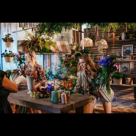 Lily Bloom Flower Shop, It Ends With Us Movie, Us Movie, This Is Us Movie, Reading Area, Drama Club, Lily Bloom, It Ends With Us, Gardening Advice