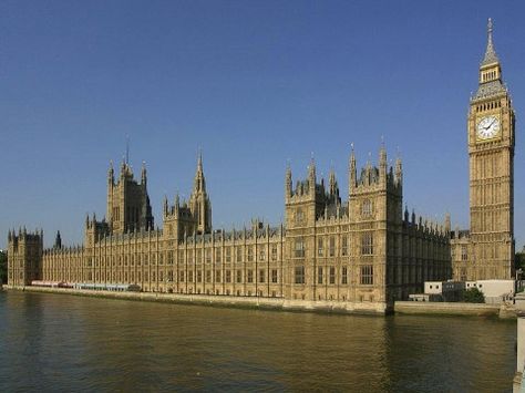 Big Ben next to the Houses of Parliament, London. Westminster Palace, Houses Of Parliament London, Ribbed Vault, House Of Lords, Guy Fawkes, Houses Of Parliament, London Travel, Travel Lifestyle, Westminster