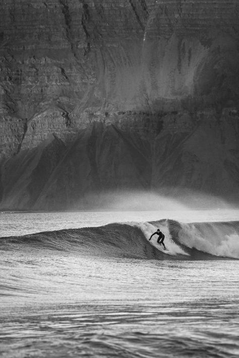 Extreme Sport, Surfboard, The Ocean, Surfing, Black And White, Wall, Photography, White, Black