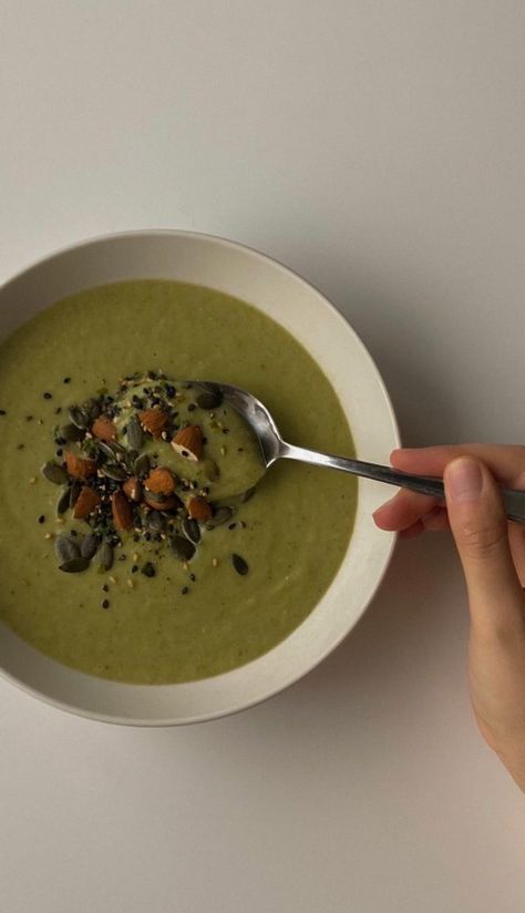 Green Soup Aesthetic, Wishbone Kitchen, Fall Meal Prep, Soup Aesthetic, Green Nutrition, Autumn Meals, Fall Meal, Healthy Vegetarian Dinner, Green Soup