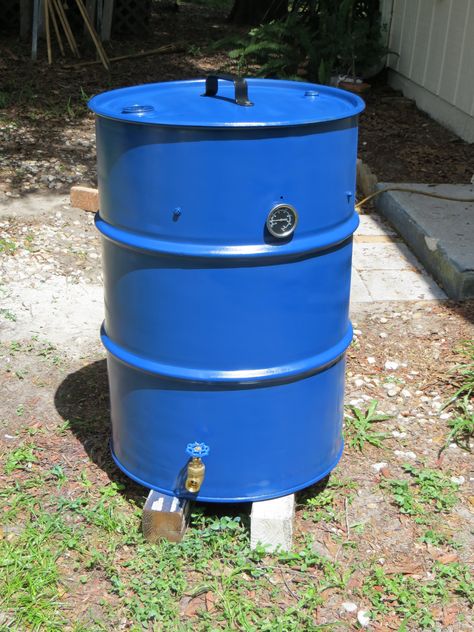 Ugly Drum Smokers (UDS) are simple smokers to build and operate yet they put out some really good barbecue. This Instructable will show you how to build your own simple UDS. If you don't know what an Ugly Drum Smoker is--or don't know how to use one--check out my UDS FAQ and How-to. This explains all the general information on Ugly Drum Smokers and discusses the different options you have when building your own. Good commercial smokers range from $300 and up. High-end smokers like the Big Gr... Oil Drum Smoker, Meat Smokers Diy How To Build, Outdoor Kitchen With Sink, Build Your Own Smoker, Uds Smoker, Build A Smoker, Backyard Smokers, Ugly Drum Smoker, Diy Smoker