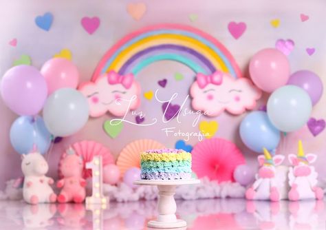 Pastel Cake Smash, Cake Smash Theme, Smash Cake Girl, Baby Cake Smash, Unicorn Themed Birthday Party, 1st Birthday Photoshoot, Simple Birthday Decorations, Rainbow Unicorn Birthday